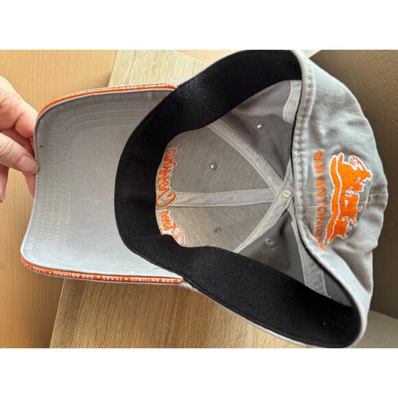 River Crossing Club San Antonio Cap - Picture 6 of 7